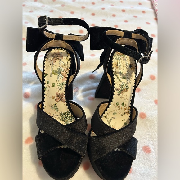 Antonio Melani x Nicola Bathie Bow Heels - Picture 2 of 5